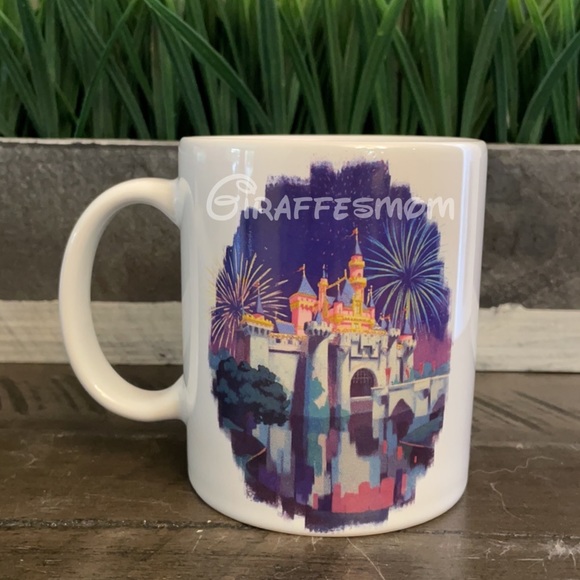 Disneyland Fantasyland Castle Mug - Picture 1 of 4